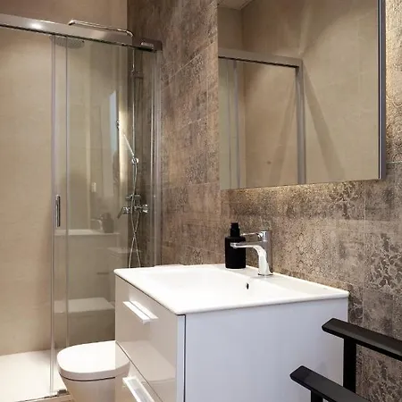 Inmalaga Hills Downtown